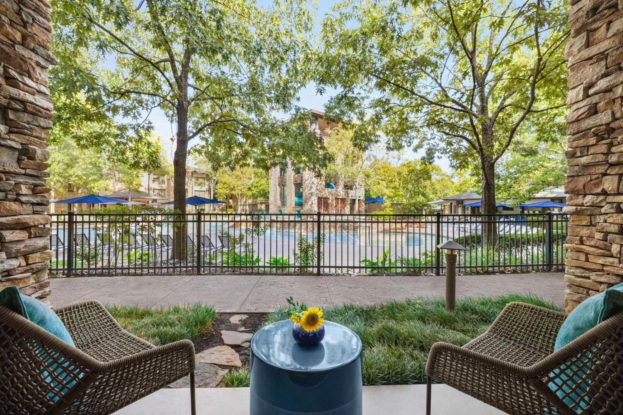 The Woodlands Resort, Curio Collection By Hilton Eksteriør bilde
